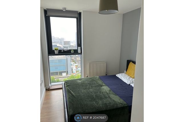 Room to rent in Neutron Tower, London