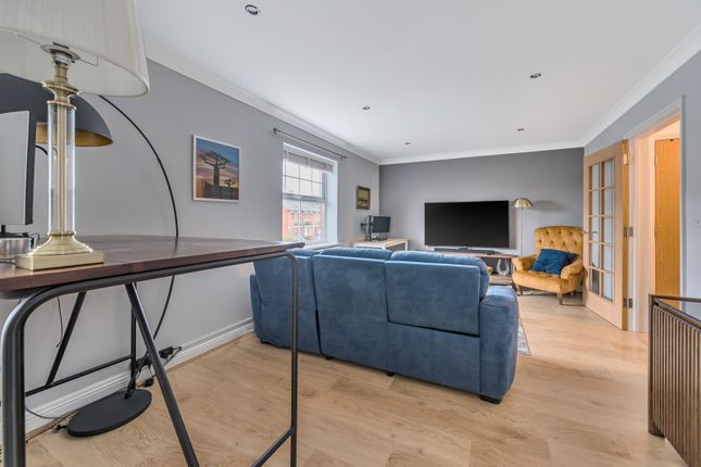 4, Peel Court, Pangbourne photo 4
