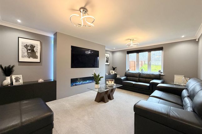 25, Harburn Place, Motherwell photo 3