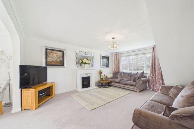 33 Elizabeth Crescent, Whitehaven photo 2