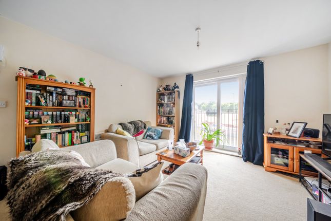 Apartment 19,, Mayfair Court, West Yorkshire photo 4