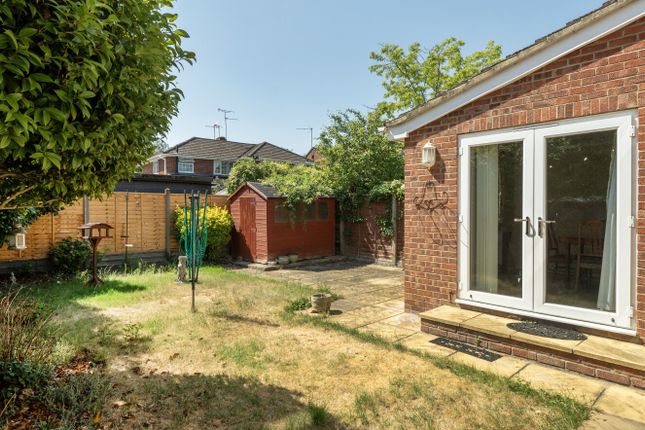 20, Cottesmore Road, Reading photo 4