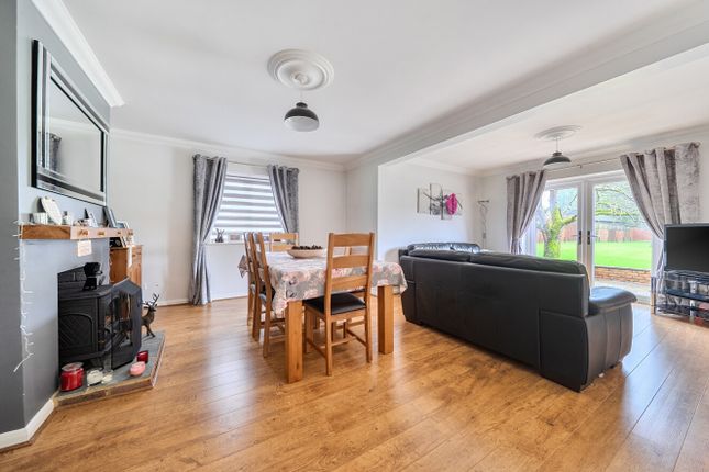 Bernay,, Westwood Lane, Guildford photo 4