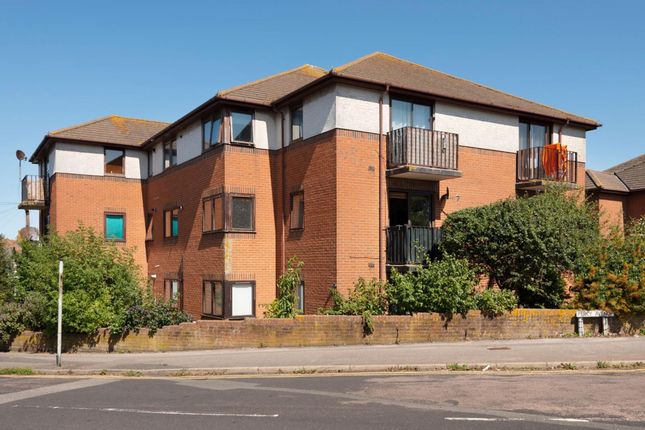 Thumbnail Flat for sale in George Hill Road, Greyfriars Court George Hill Road