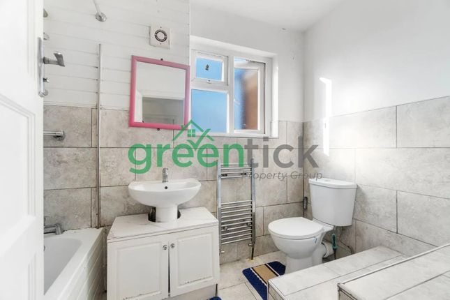 46A, Collier Row Road, Romford photo 5