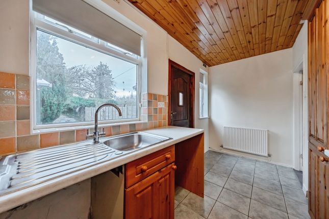 110, Shaws Avenue, Cheshire photo 4