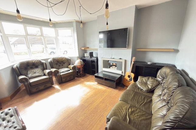 54, Shakespeare Road, Luton photo 2