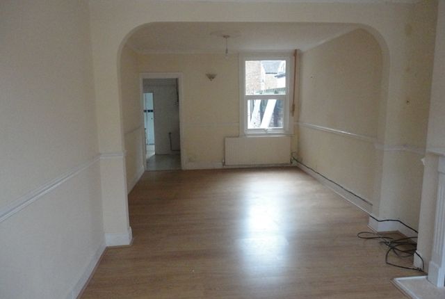 3, Churchville Road Bedfordshire, Bedford photo 3