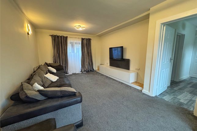44, Staghills Road, Rossendale photo 3
