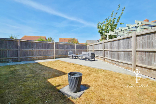 4, Ambrose Way, Walton-on-the-Naze photo 2