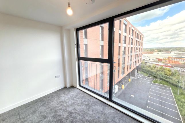 314 Willow Court, Ford Lane, Salford photo 4