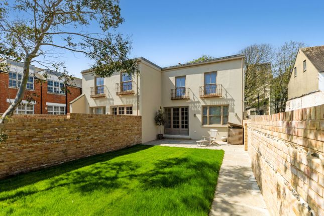 Sanctuary House, 28, East Street, Shoreham-By-Sea photo 3