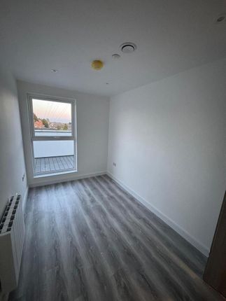 Flat to rent in The Wells Road, Nottingham