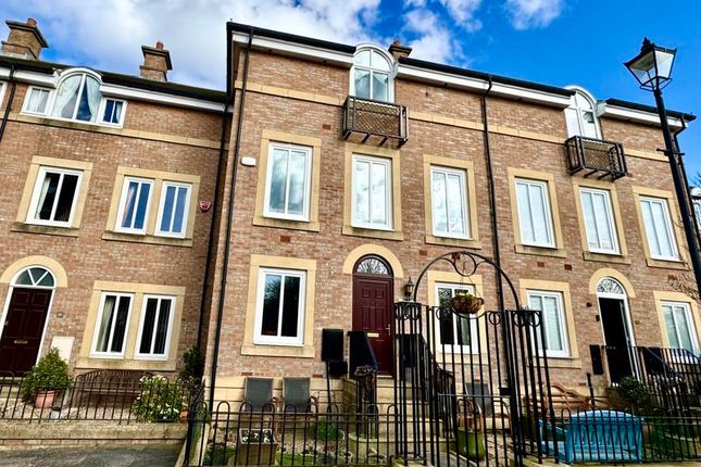 Terraced house for sale in Dockwray Square, North Shields