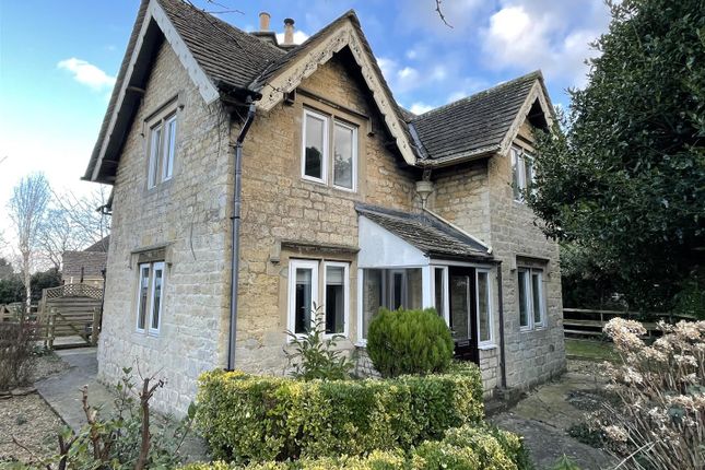 Thumbnail Cottage to rent in Kingshill Road, Dursley