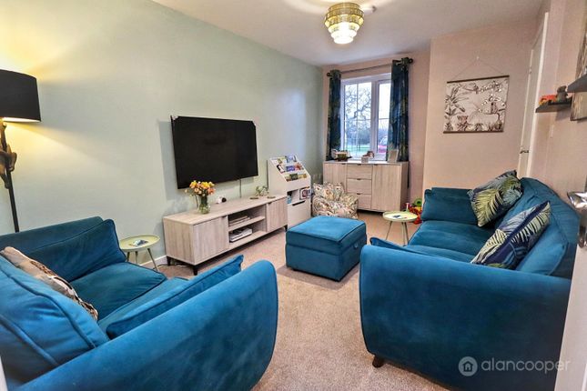 78, Julius Way, Nuneaton photo 3