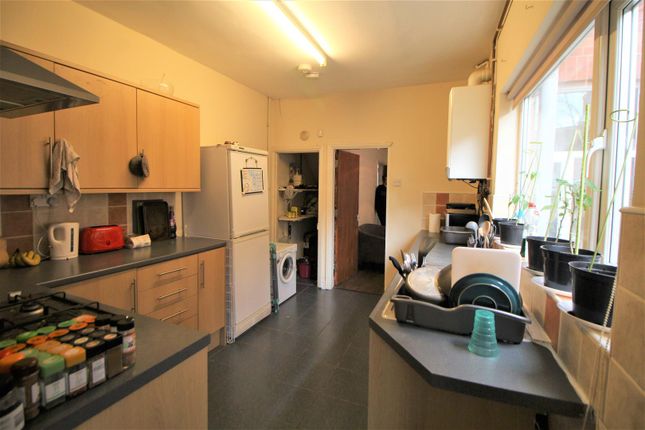End terrace house to rent in Earlsdon Avenue North, Earlsdon, Coventry