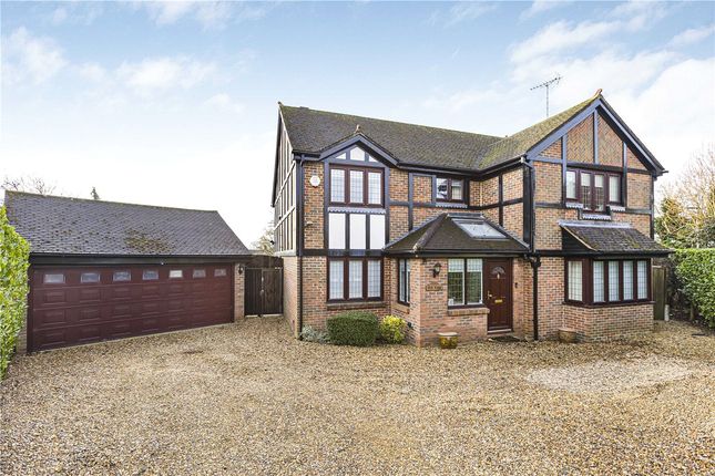 Thumbnail Country house for sale in Blakes Way, Welwyn, Hertfordshire