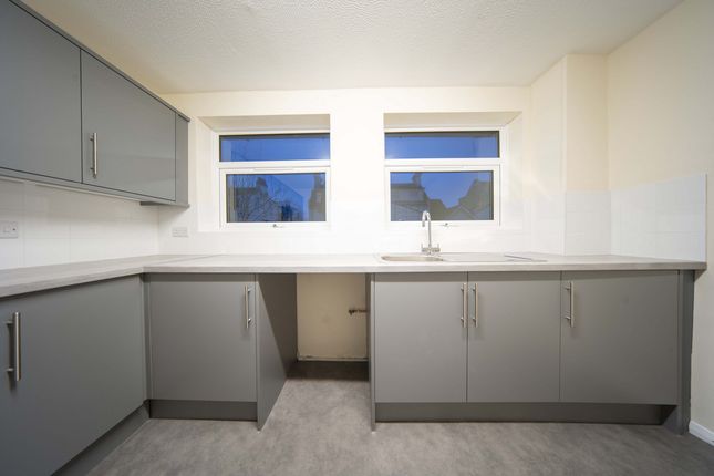 9c, Penfold Road, Clacton-on-Sea photo 4
