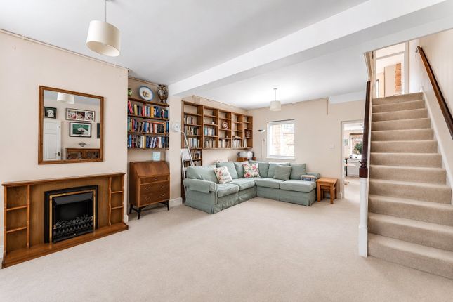 69, Clarence Way, London photo 2