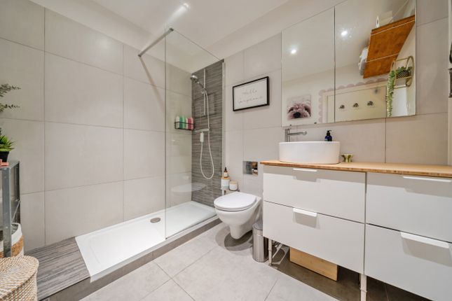 Flat 1, 1-3,, Ashby Road, London photo 4