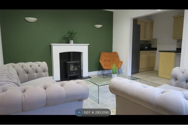 Bedford Mews, Aitken Road, London photo 4