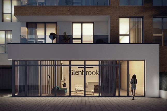 Flat for sale in Glenbrook Apartments, Hammersmith