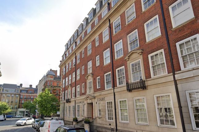 Flat for sale in Devonshire Street, London