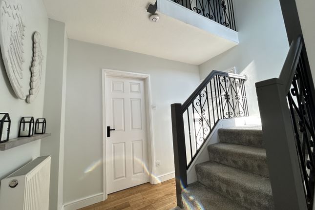 26, Dene View, Durham photo 3