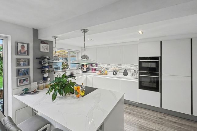 10 Sedgefield Road, Manchester photo 4