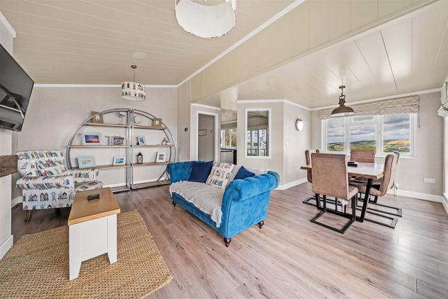 290a The Spinney, Swanage Bay View, Swanage photo 2