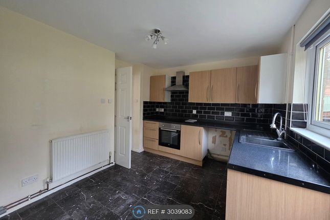 Phoenix Close, Bursledon, Southampton photo 5