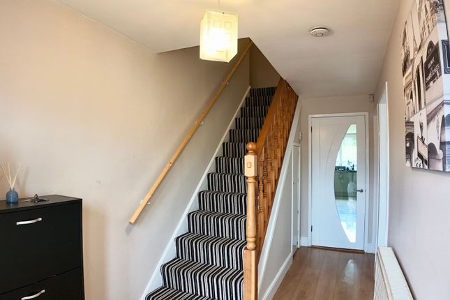 27 Lanesborough Road, Leicester photo 5