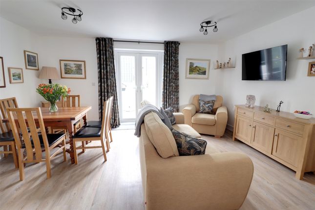 41 Barley Rise, Launceston Cornwall, Cornwall photo 3