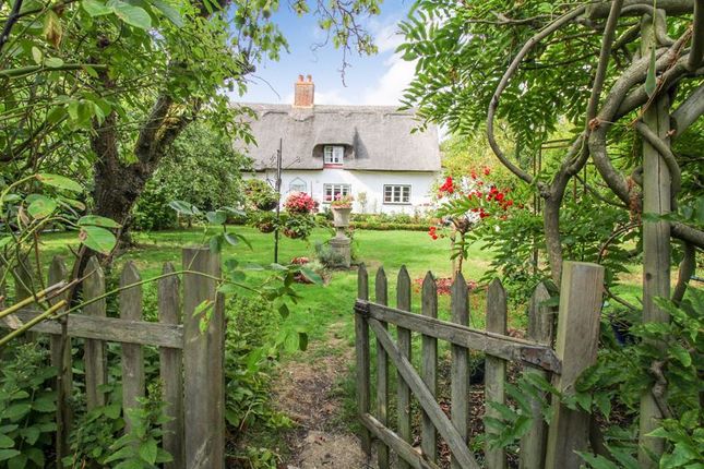 3-bed house on Old Forge Cottage, 2, Blunham Road, Bedford, £500,000