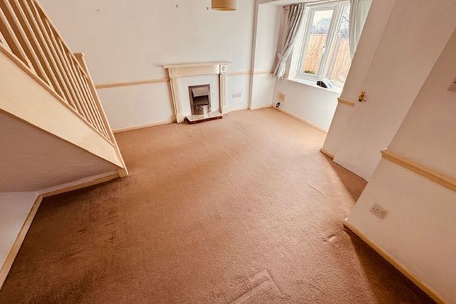 27, Winterside Close, Newcastle photo 4