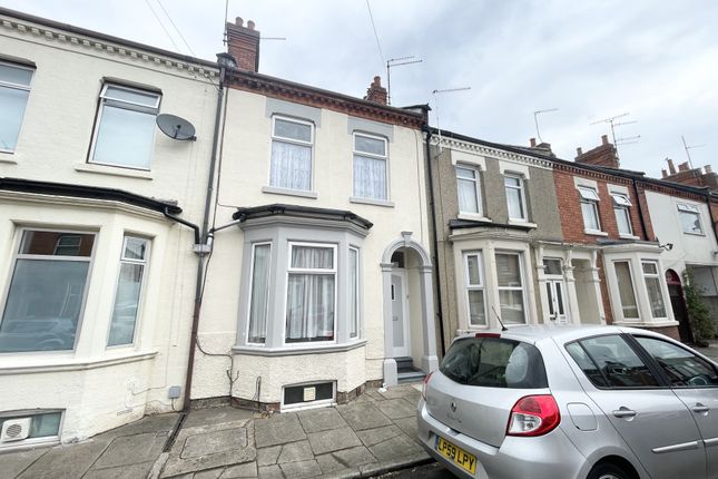 Terraced house to rent in Derby Road, Northamptonshire NN1