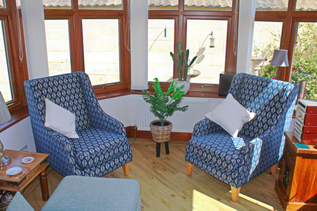 4 Fox Covert, Brigg photo 5