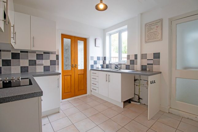 39 Collum Avenue, Scunthorpe photo 3