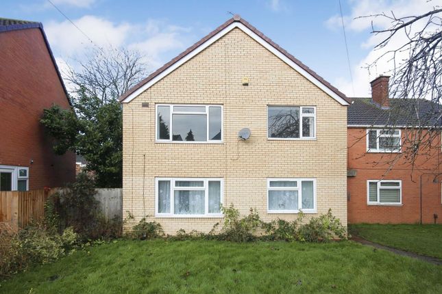 Thumbnail Flat for sale in Denby Close, Leamington Spa