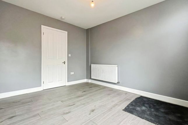 Upper Clara Street, Rotherham photo 5