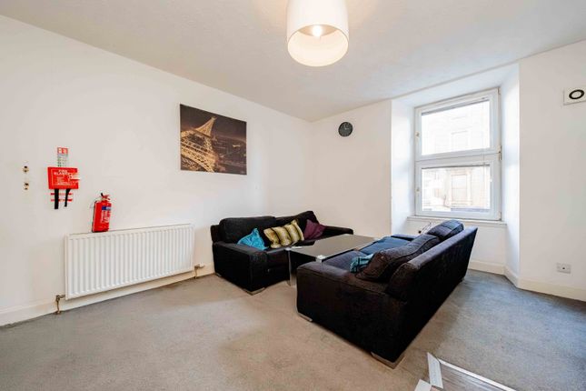 8B Arbroath Road, Dundee photo 3