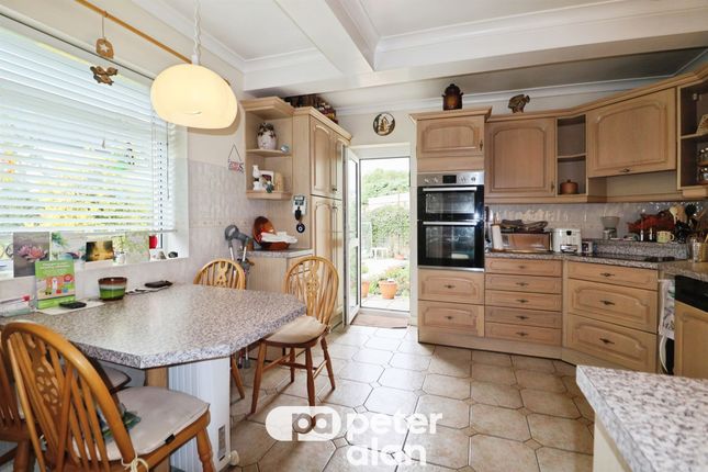 24, Lon Penllyn, Cardiff photo 4