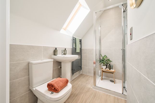 37, Thomas Penson Rd, Gobowen, Oswestry, Shropshire photo 2