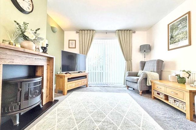 7, Halfmoon Drive, Kirkby in Ashfield photo 4