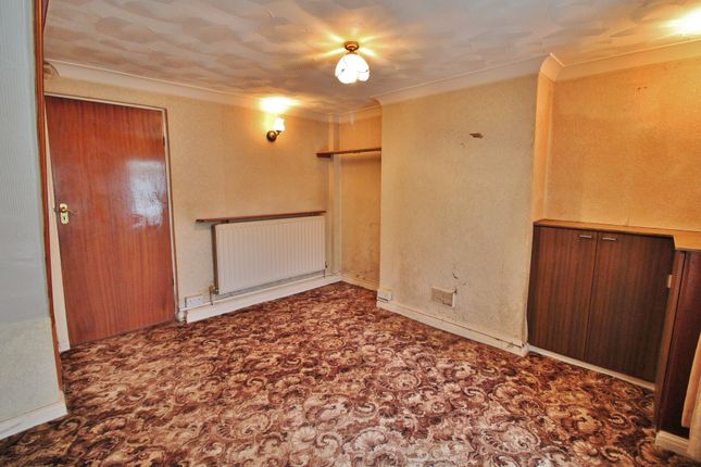 25, Funtley Hill, Fareham photo 3