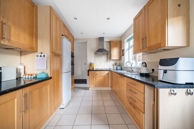 Terraced house for sale in George Street, Berkhamsted