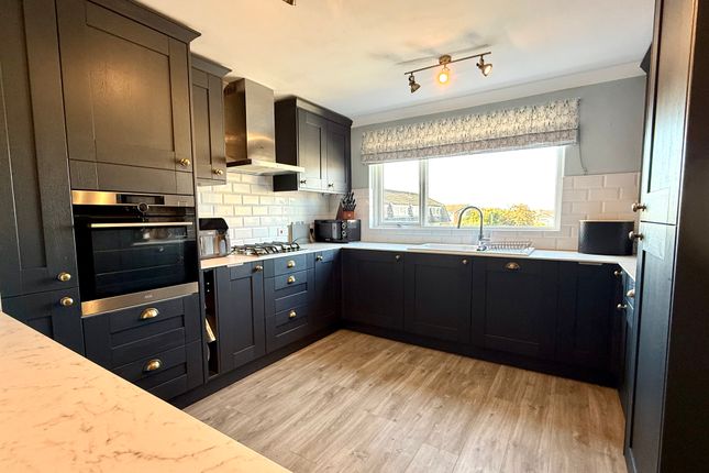 3, Gale Moor Avenue, Gosport photo 2