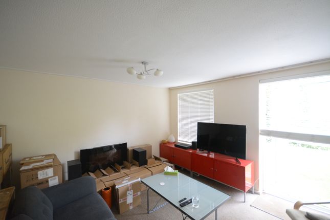Thumbnail Flat to rent in Windsor House, Redcliffe Road, Mapperley Park