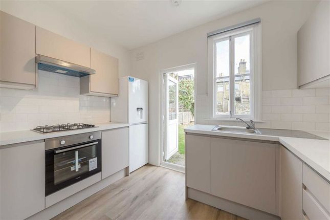 25, Ashleigh Road, London photo 3